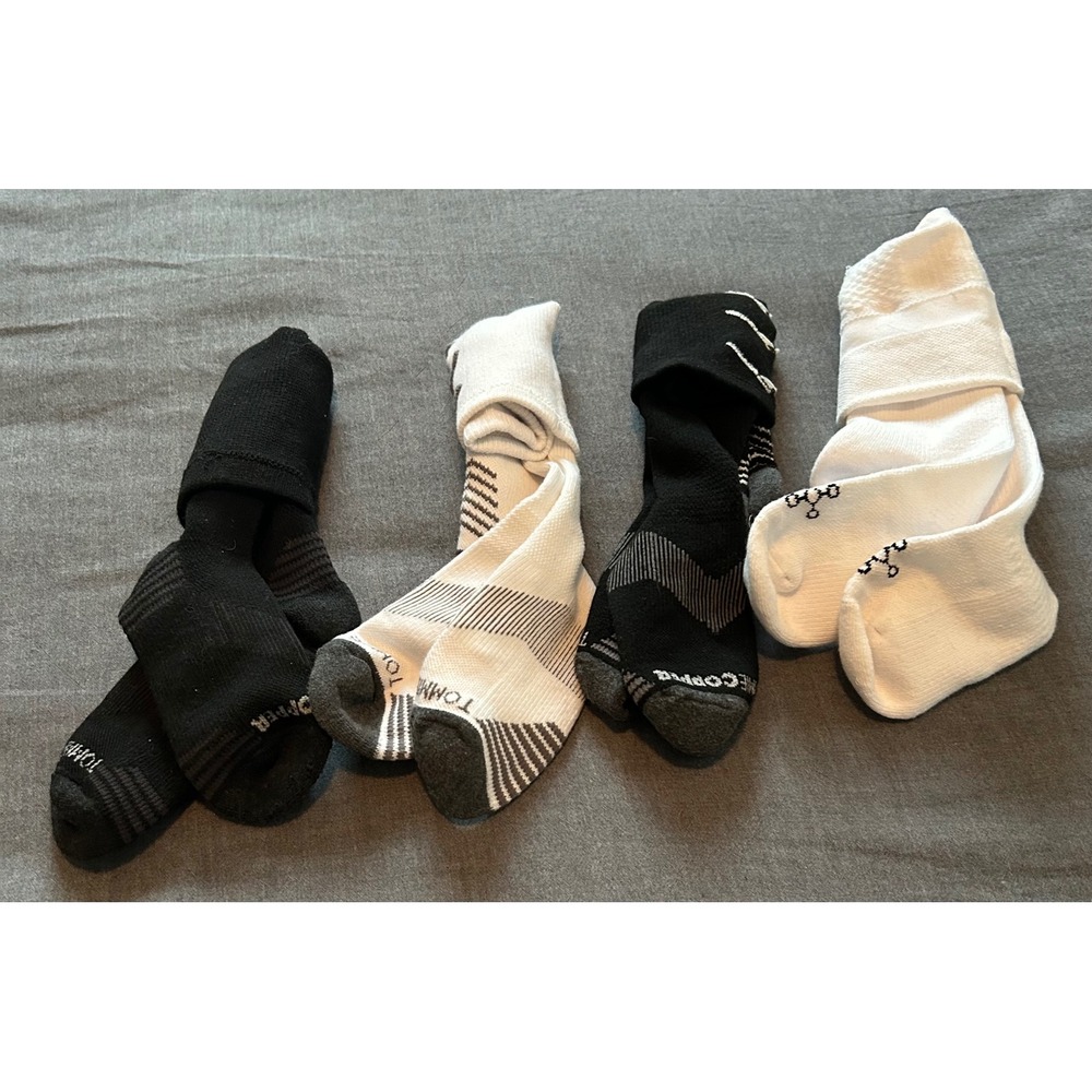 Tommie Copper Compression Socks Bundle 4 Pairs Black White Crew Over Calf